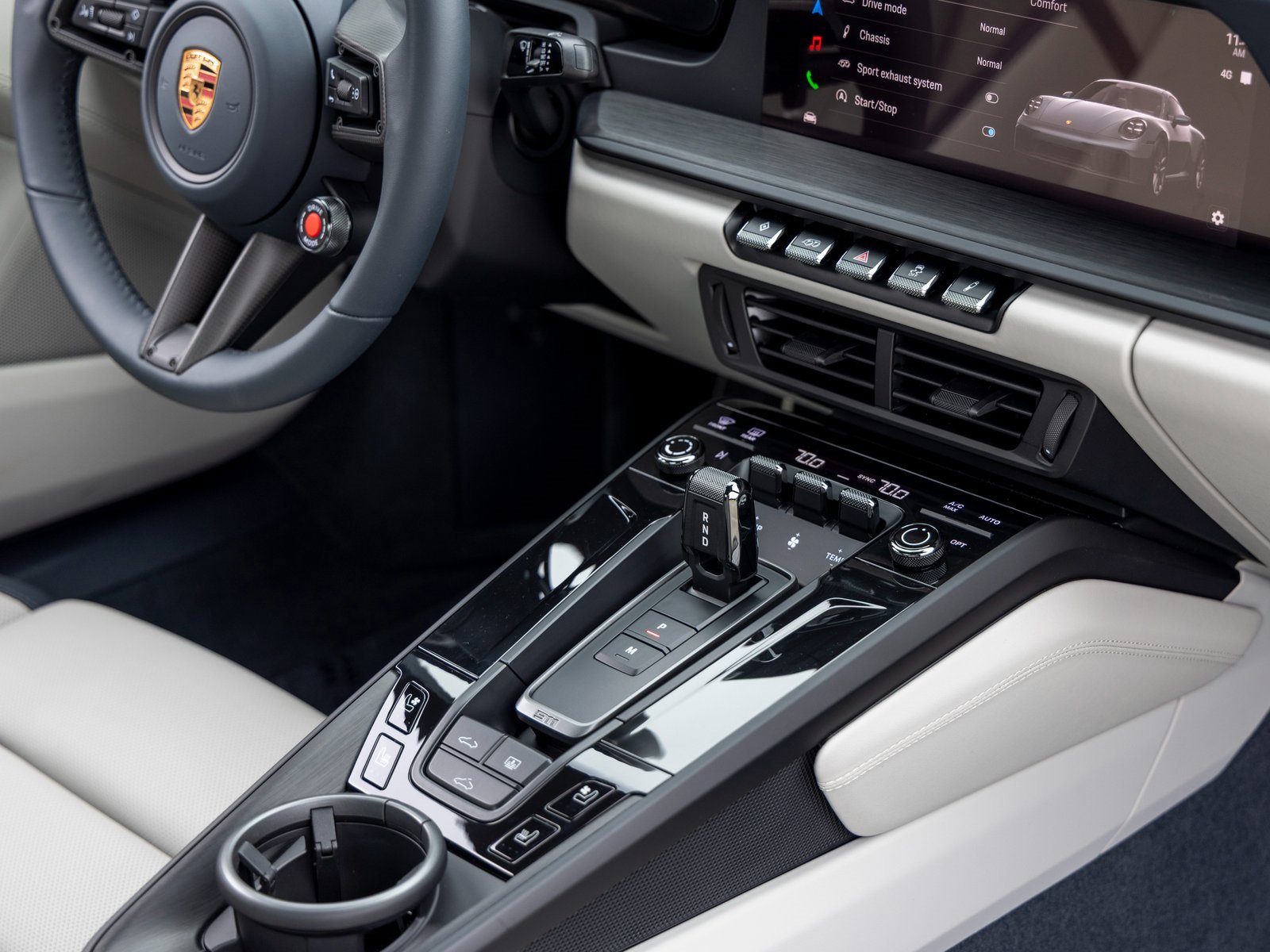 New 2026 Porsche 911 Carrera 4 GTS image 46