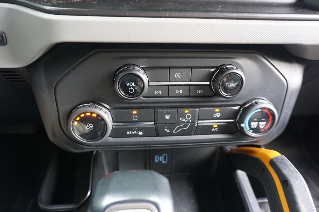 Used 2022 Ford Bronco Badlands AWD/4WD image 11