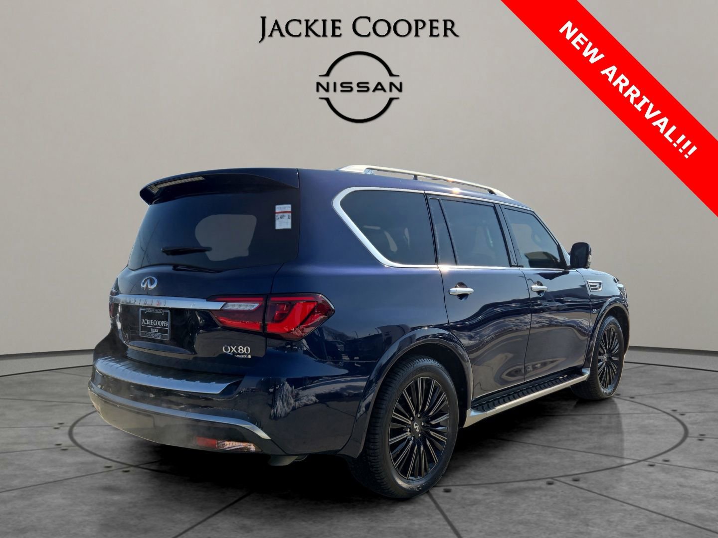 Used 2019 INFINITI QX80 Limited w/ All-Season Package image 5