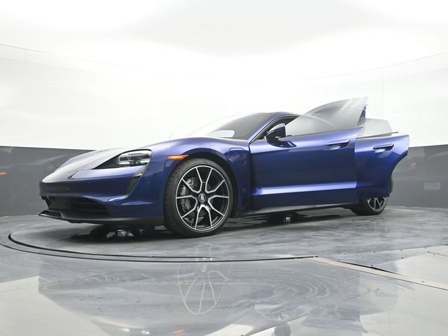 Certified 2023 Porsche Taycan image 31