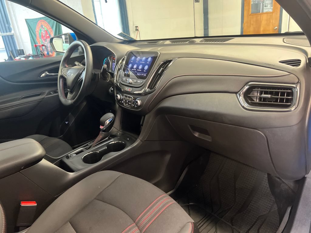 Used 2024 Chevrolet Equinox RS AWD/4WD image 40
