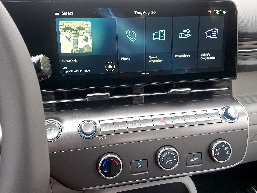 New 2026 Hyundai Kona SE FWD image 16