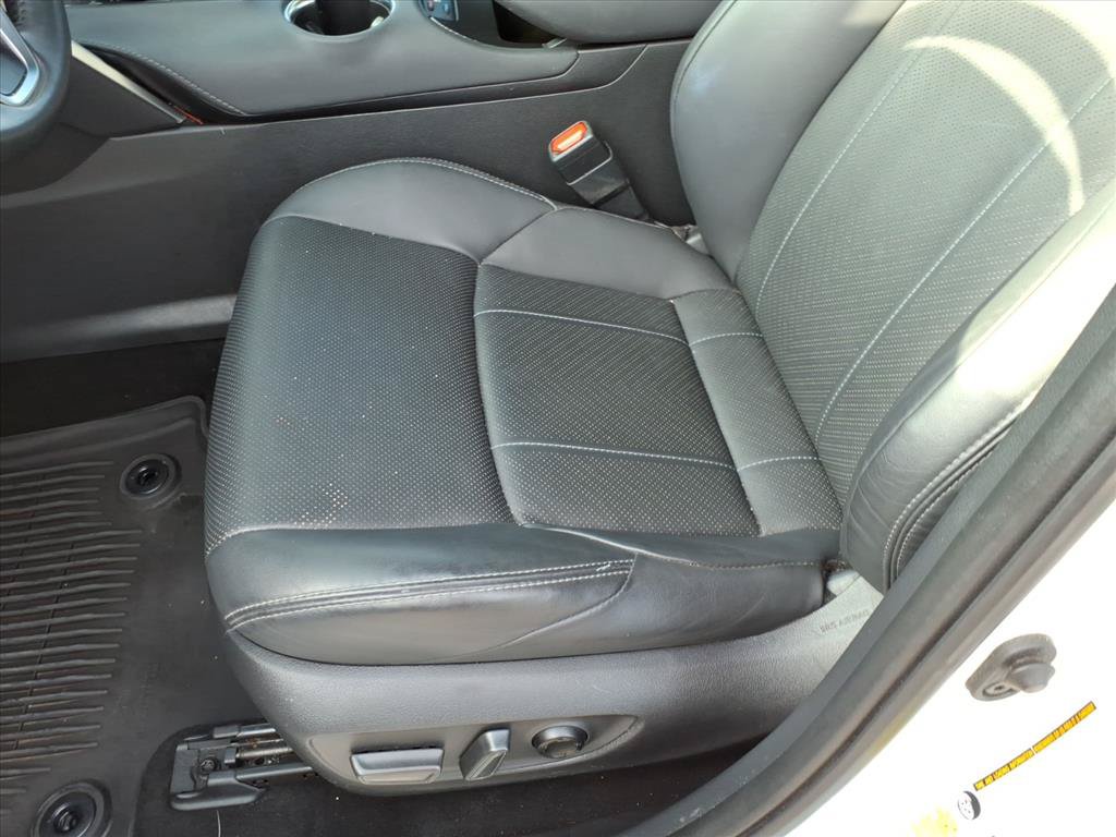 Used 2023 Toyota Venza Limited AWD/4WD image 24