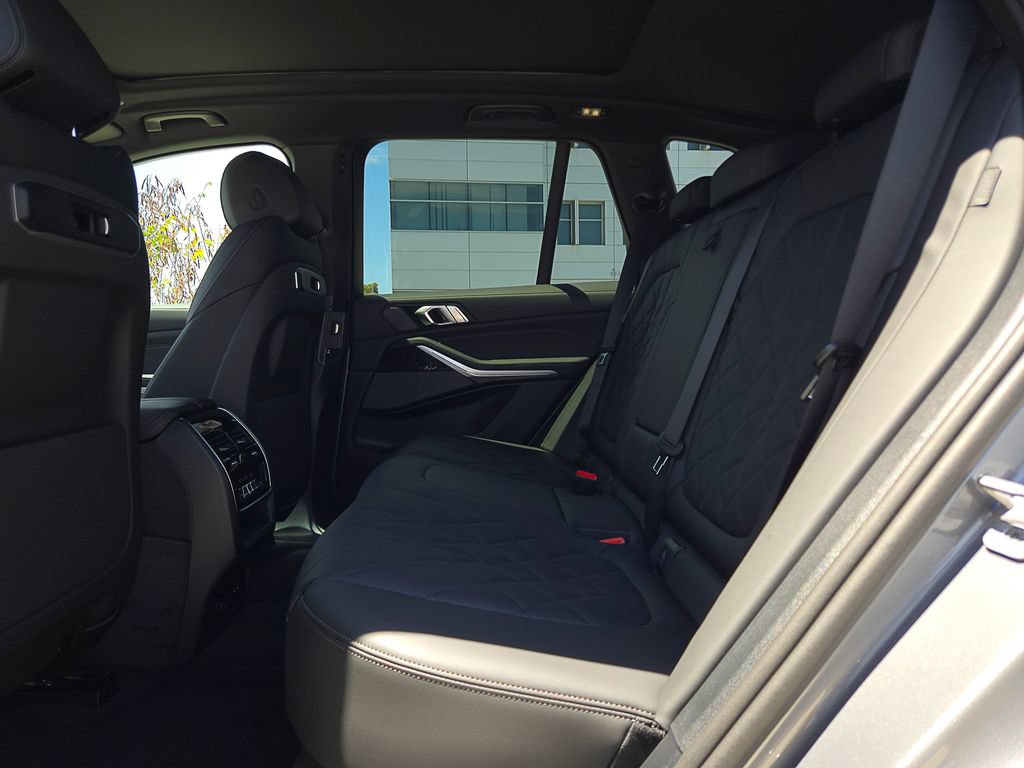 New 2026 BMW X5 sDrive40i w/ M Sport Package RWD image 10