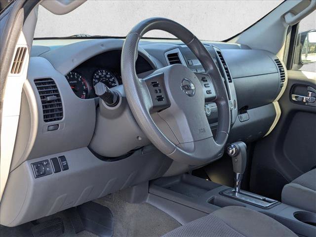 Used 2012 Nissan Frontier SV w/ SV Premium Utility Pkg image 9