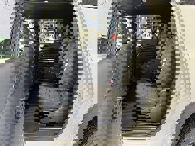 New 2026 Chevrolet Traverse LT w/ Midnight/Sport Edition image 8