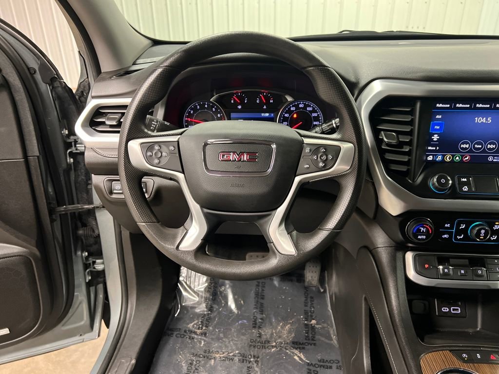 Certified 2023 GMC Acadia SLE w/ Driver Convenience Package image 15