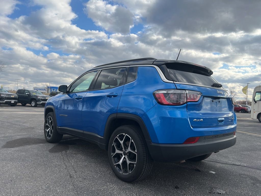 Used 2025 Jeep Compass Limited AWD/4WD image 6