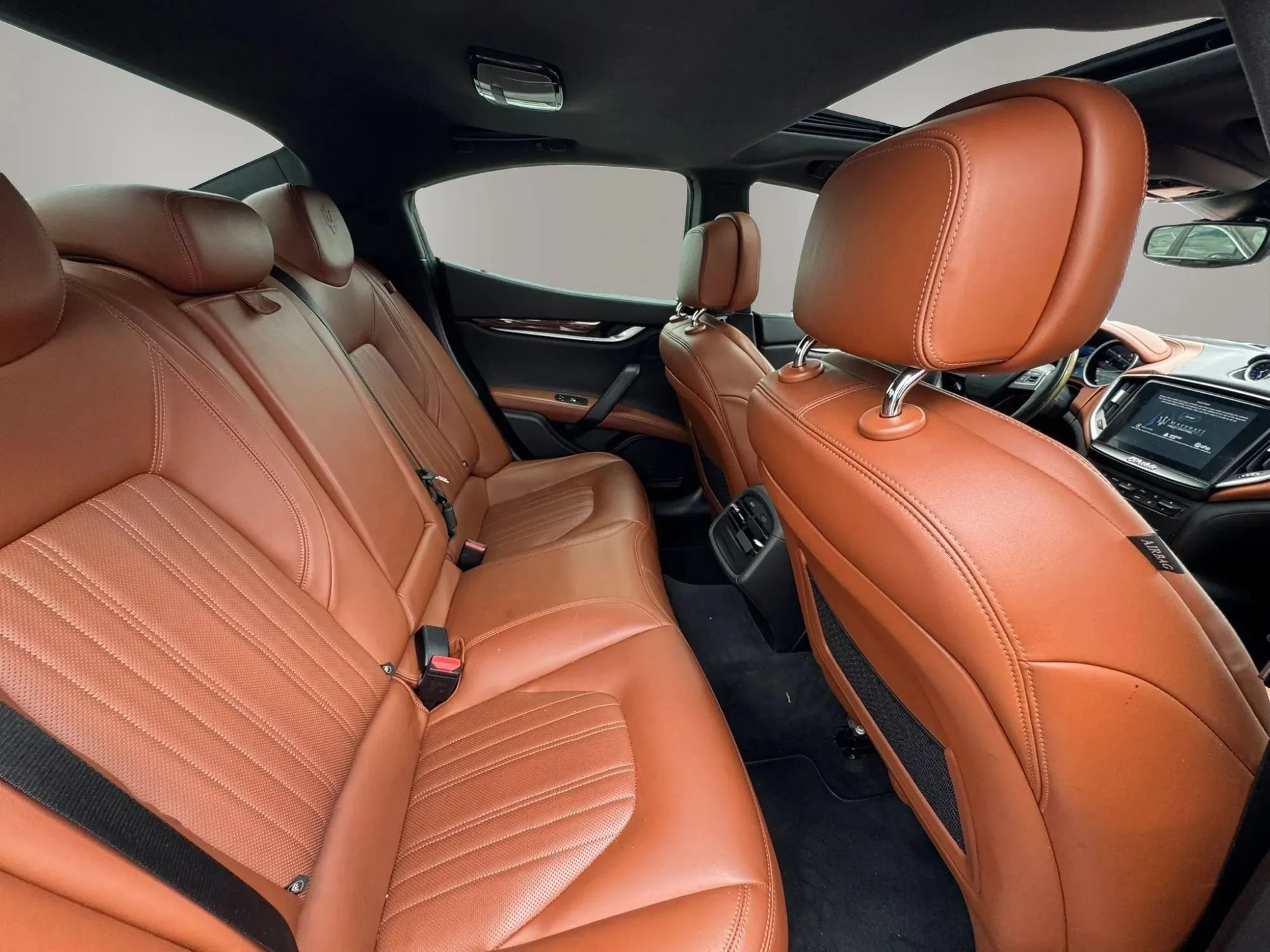 Used 2017 Maserati Ghibli S RWD image 15