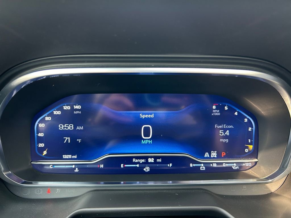 Used 2024 Chevrolet Suburban Z71 w/ Luxury Package image 13