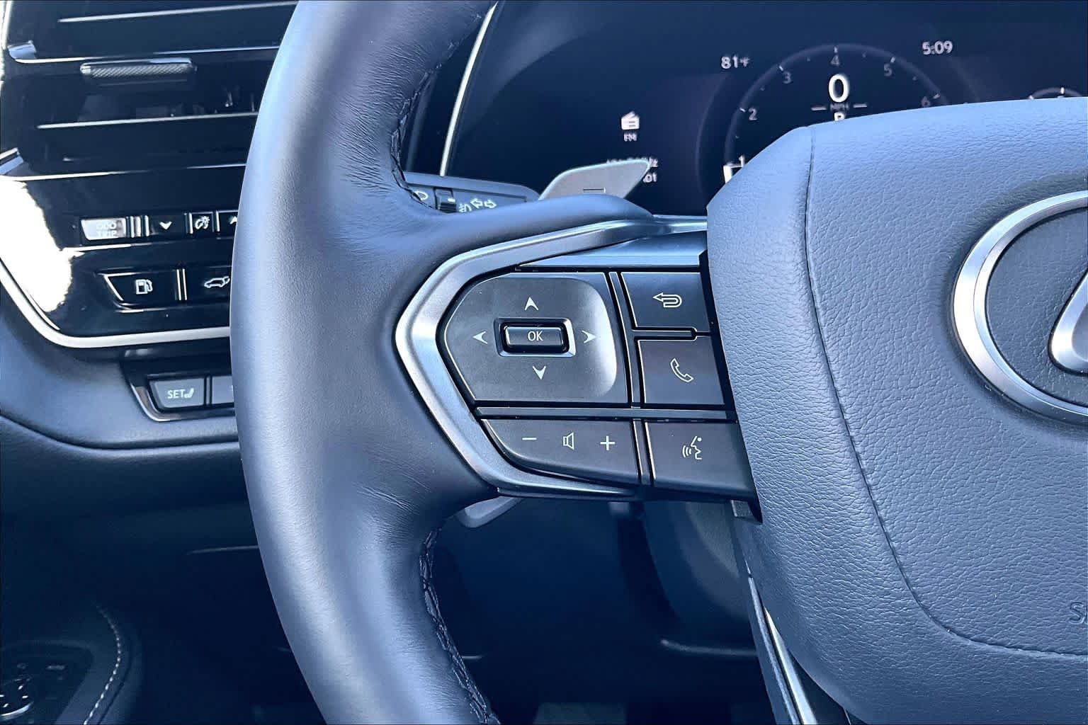 Used 2026 Lexus TX 350 AWD w/ Technology Package image 22