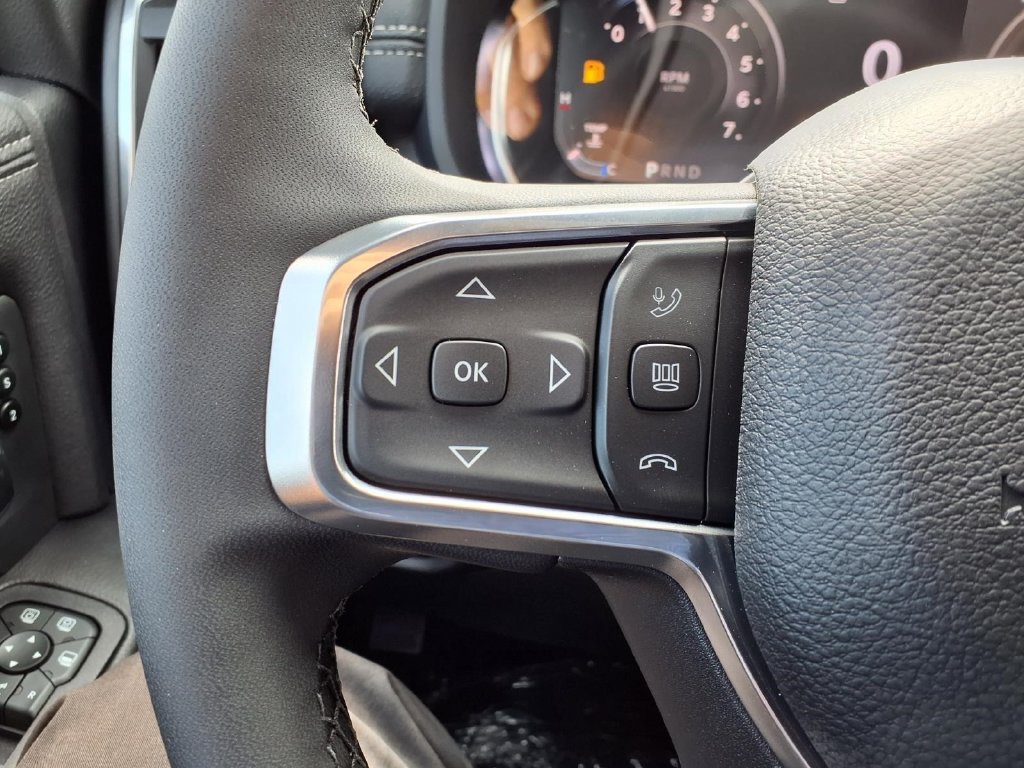 New 2027 RAM 2500 Laramie AWD/4WD image 12