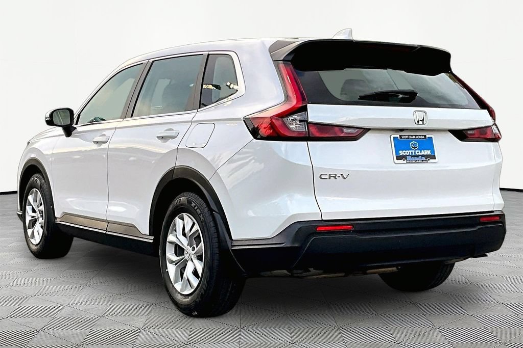 Used 2024 Honda CR-V LX image 5