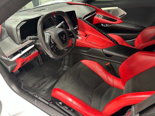 Used 2022 Chevrolet Corvette Stingray Premium Cpe w/ Z51 Performance Package RWD image 12