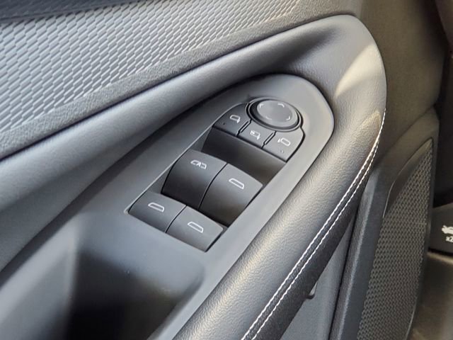 New 2025 Chevrolet Blazer EV LT image 24