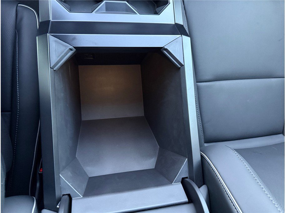 Used 2024 Tesla Cybertruck Cyberbeast image 25