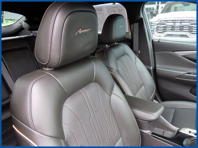 Used 2025 Buick Envista Avenir FWD image 9