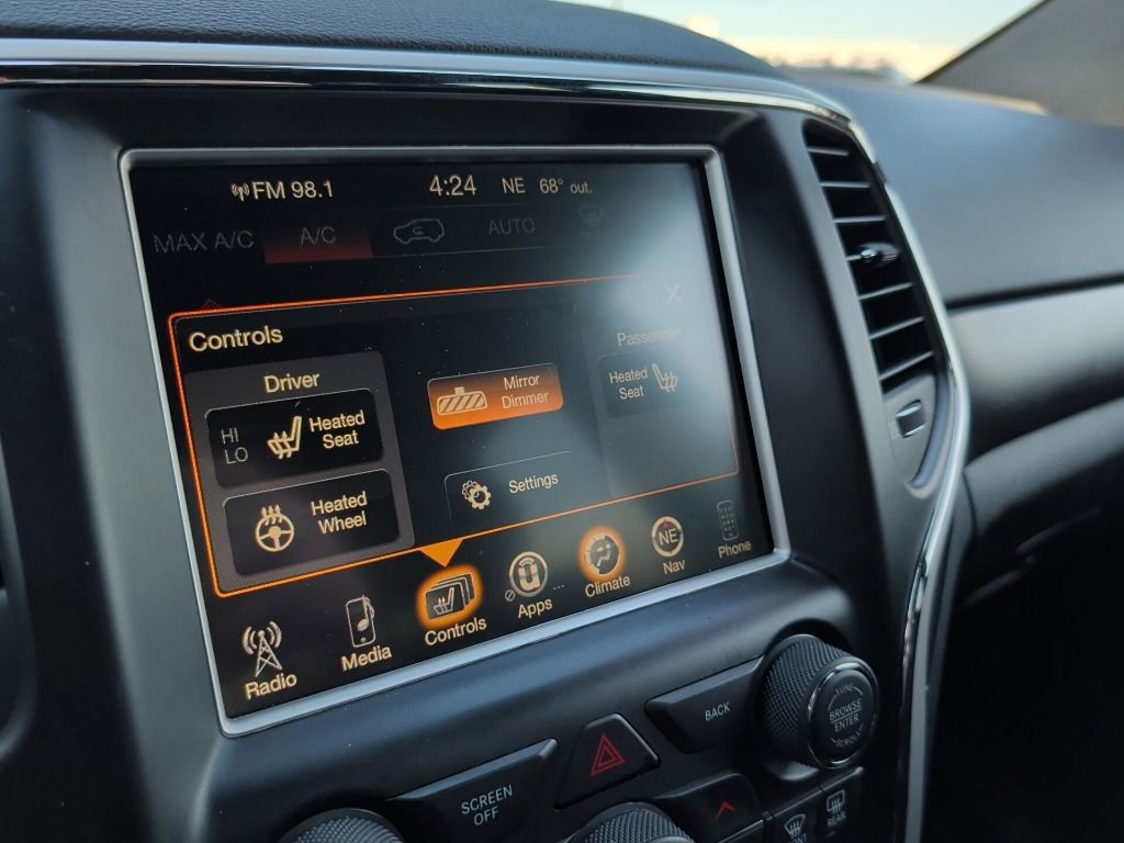 Used 2015 Jeep Grand Cherokee Altitude AWD/4WD image 15