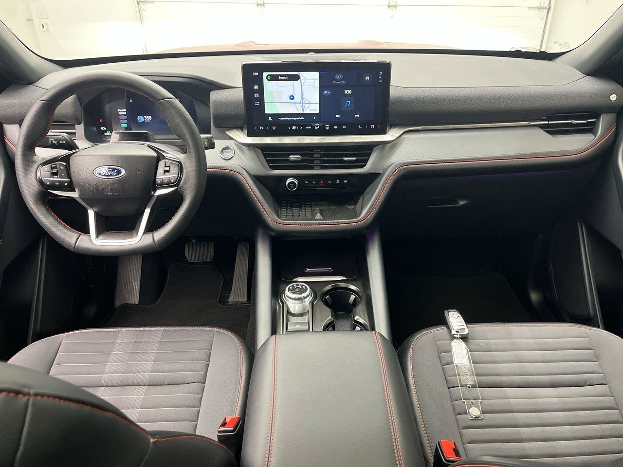 Certified 2025 Ford Explorer ST-Line w/ Premium Package AWD/4WD image 4