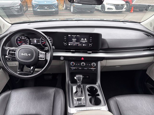 Certified 2023 Kia Carnival LX FWD image 28