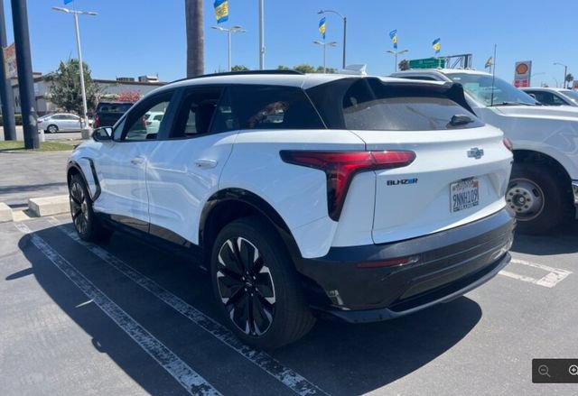 Used 2024 Chevrolet Blazer EV RS AWD/4WD image 4