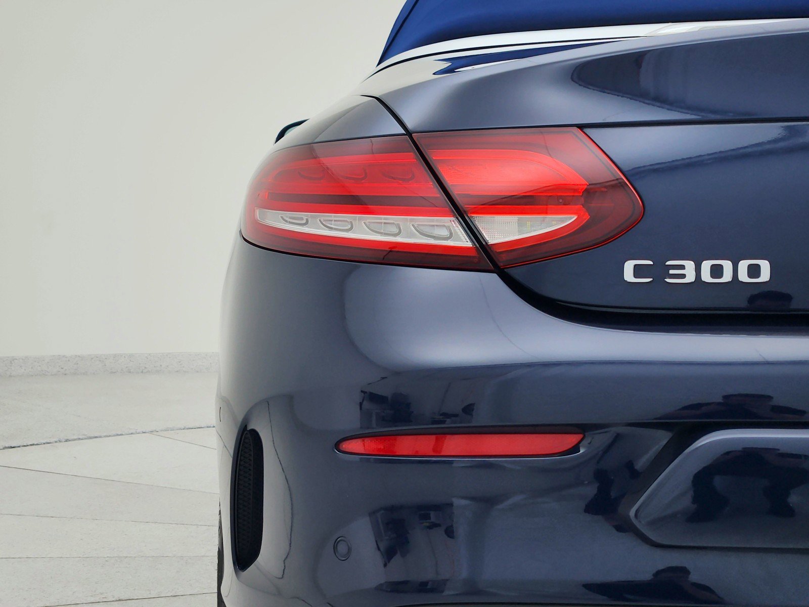 Certified 2021 Mercedes-Benz C 300 Cabriolet image 28