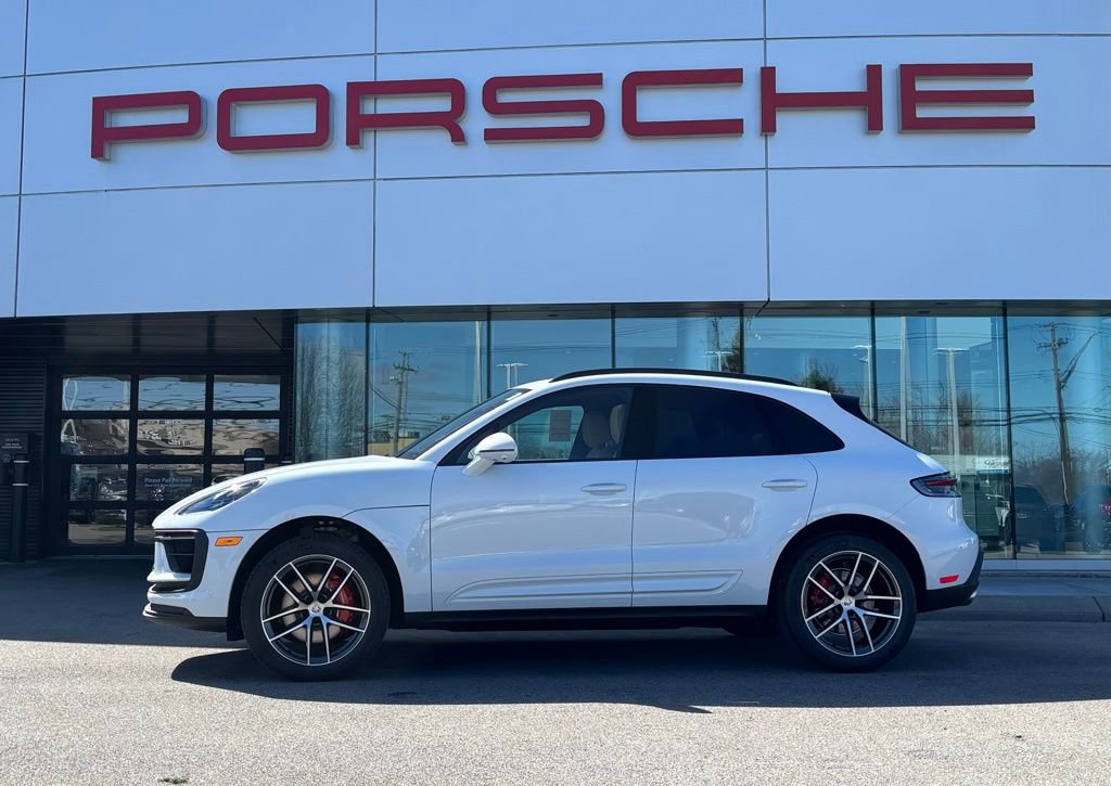 New 2026 Porsche Macan S AWD/4WD image 2