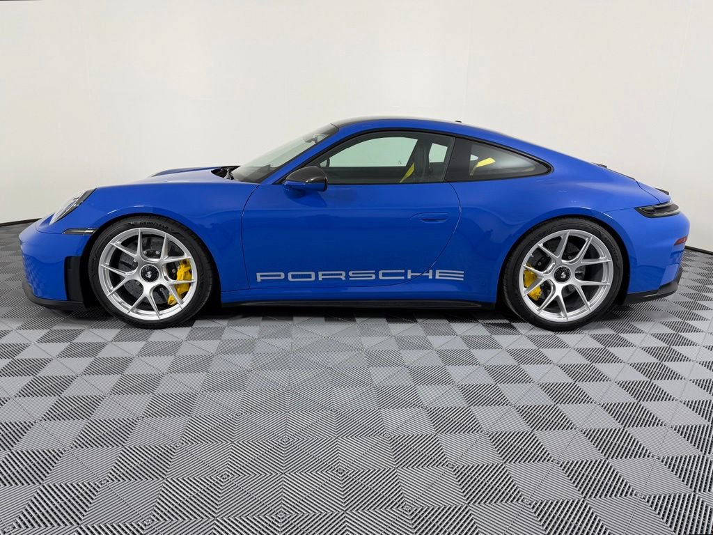 Certified 2026 Porsche 911 GT3 RWD image 2