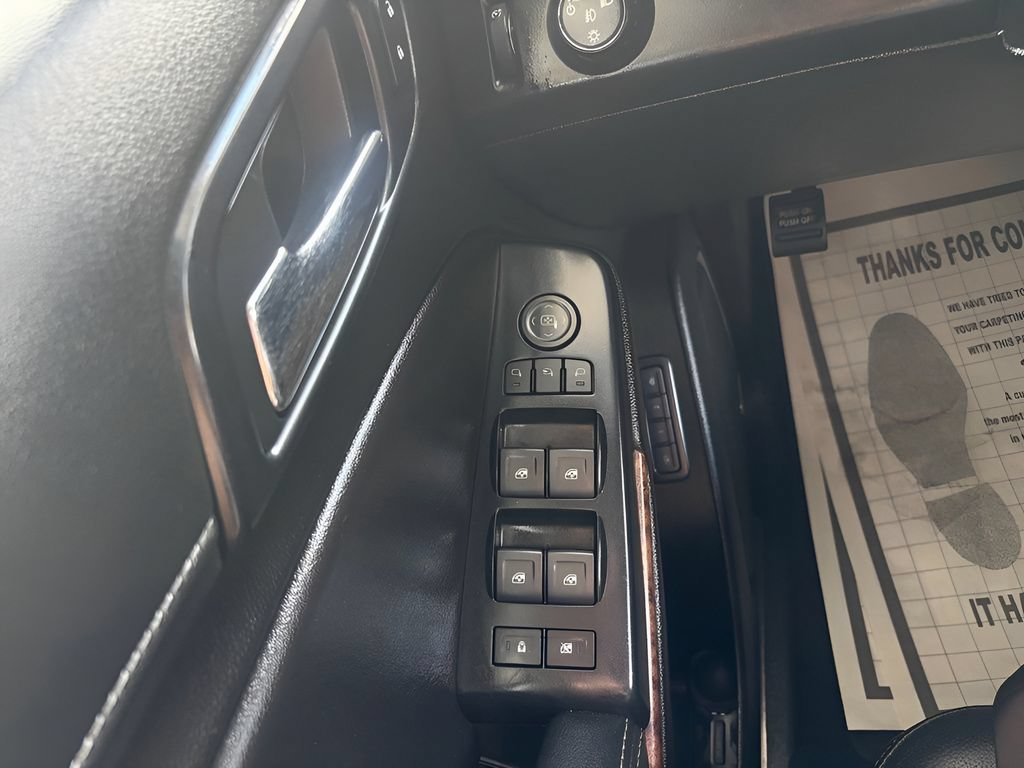 Used 2019 Chevrolet Tahoe Premier RWD image 27