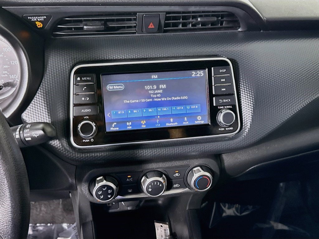 Used 2021 Nissan Kicks S FWD image 17