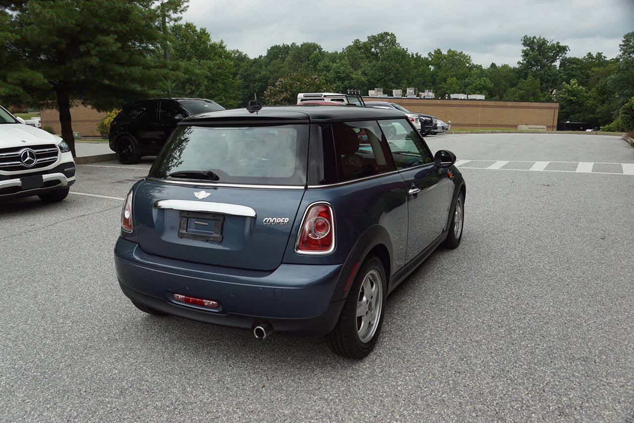 Used 2011 MINI Cooper Hardtop FWD image 8