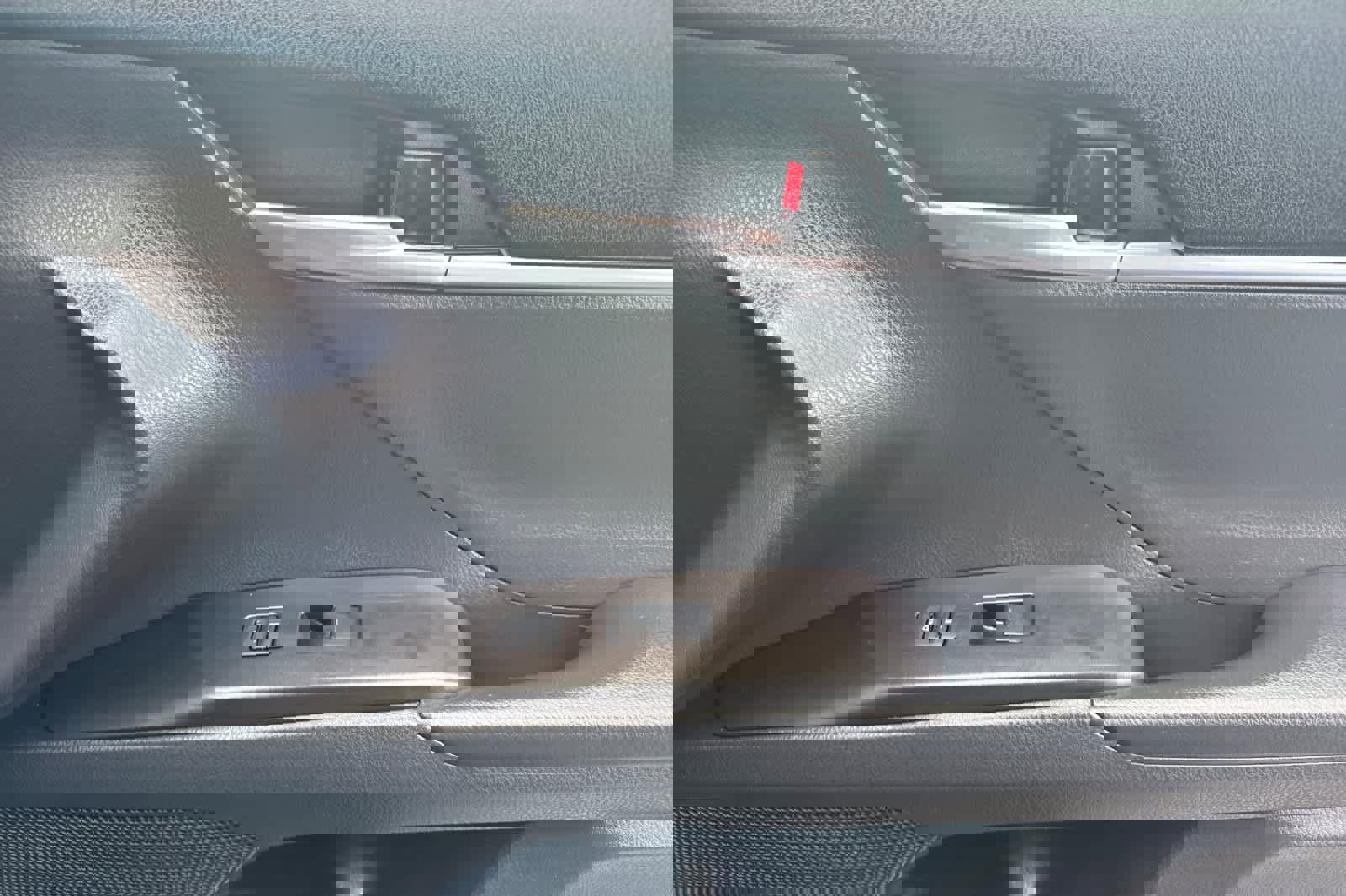 Certified 2023 Toyota Camry SE image 17