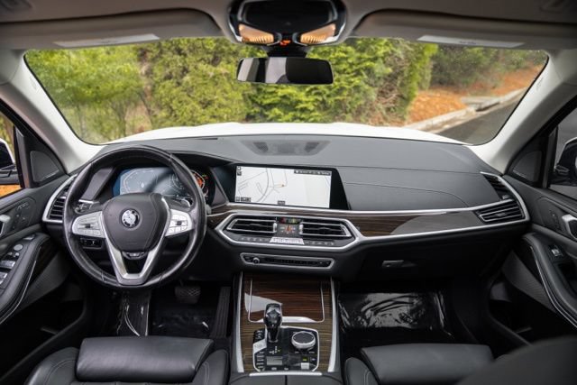 Used 2021 BMW X7 xDrive40i w/ Premium Package AWD/4WD image 25