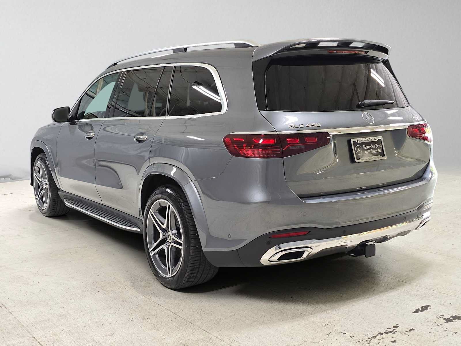 Used 2026 Mercedes-Benz GLS 450 4MATIC image 5