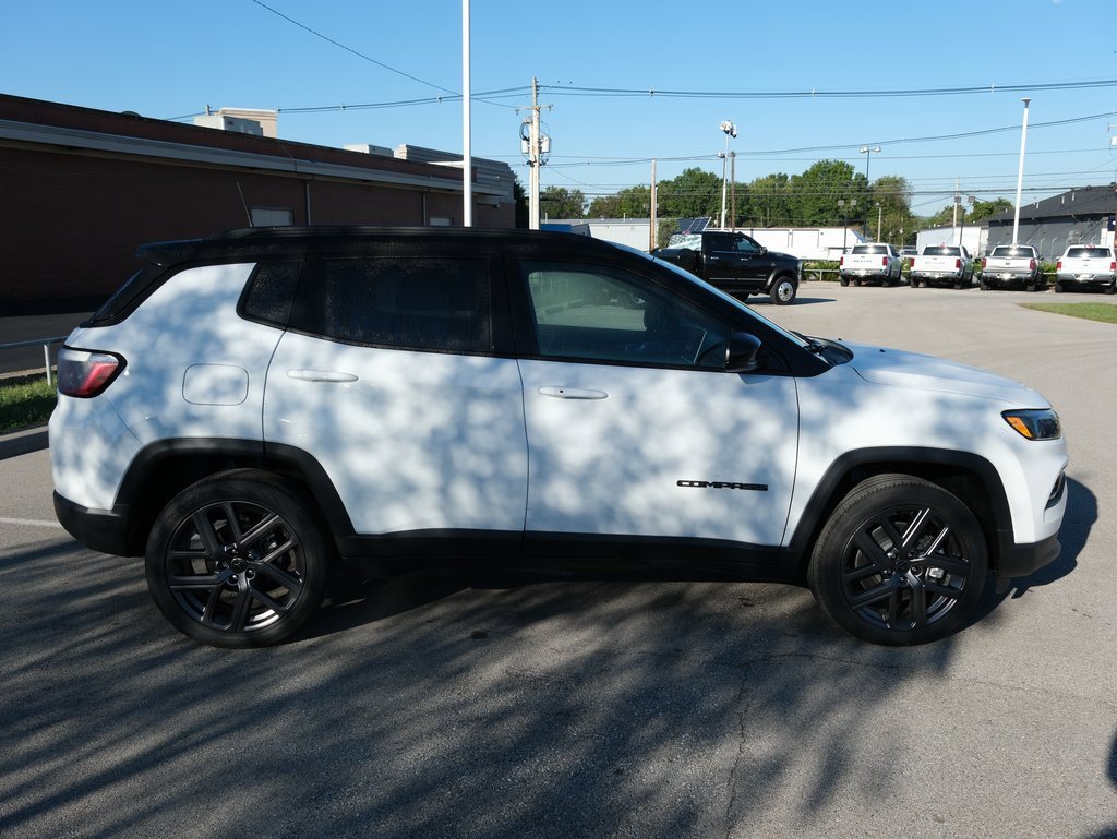 New 2026 Jeep Compass Limited image 2