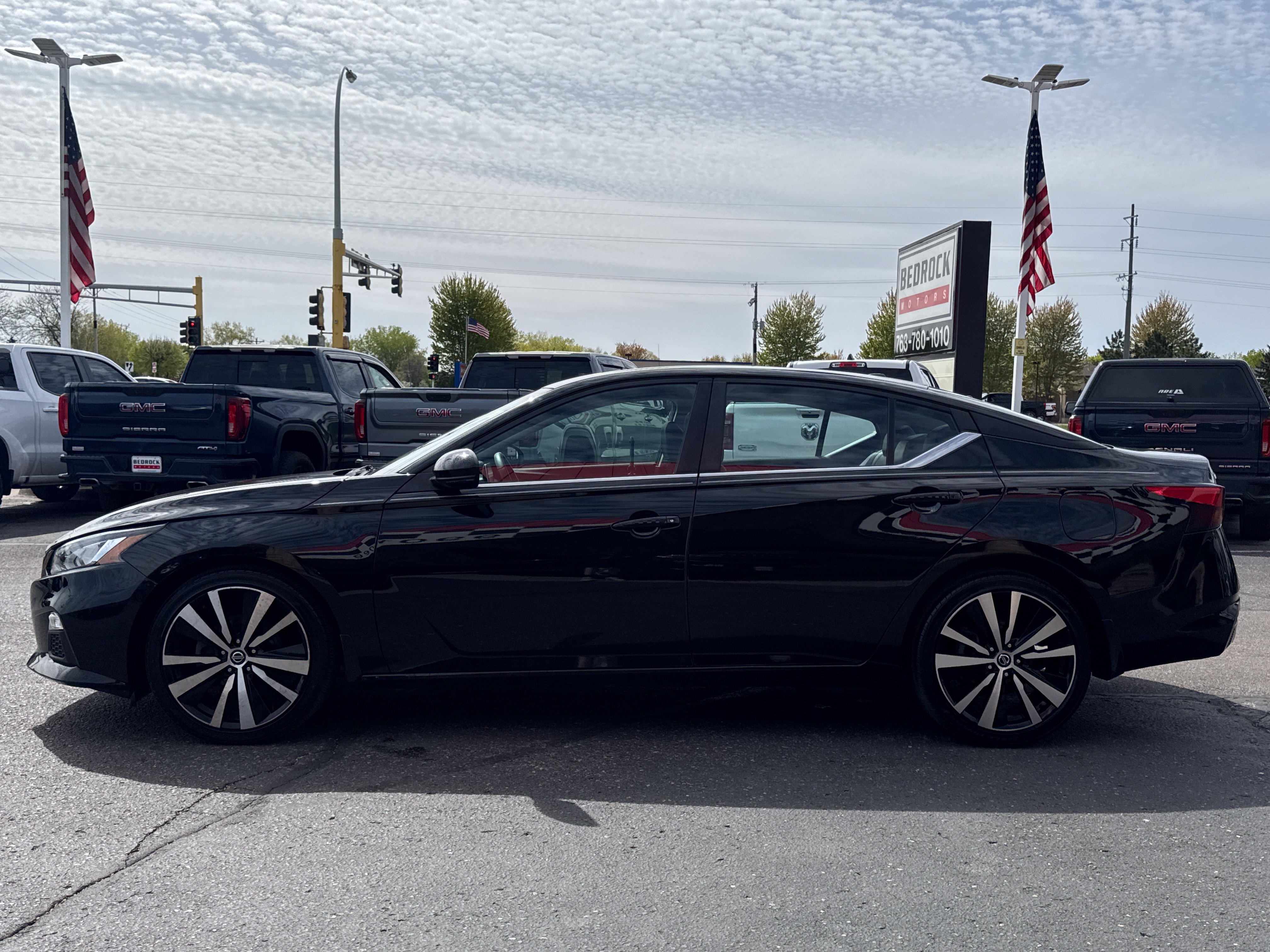 Used 2019 Nissan Altima 2.5 SR w/ SR Premium Package AWD/4WD image 4