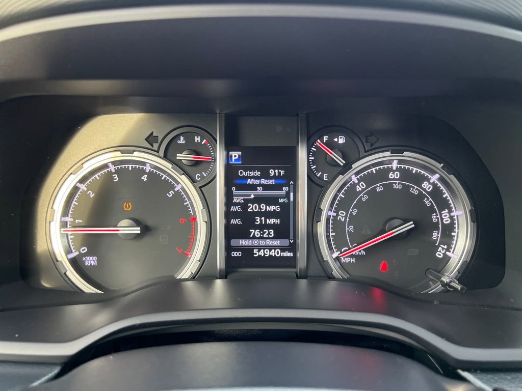 Used 2021 Toyota 4Runner Limited image 16