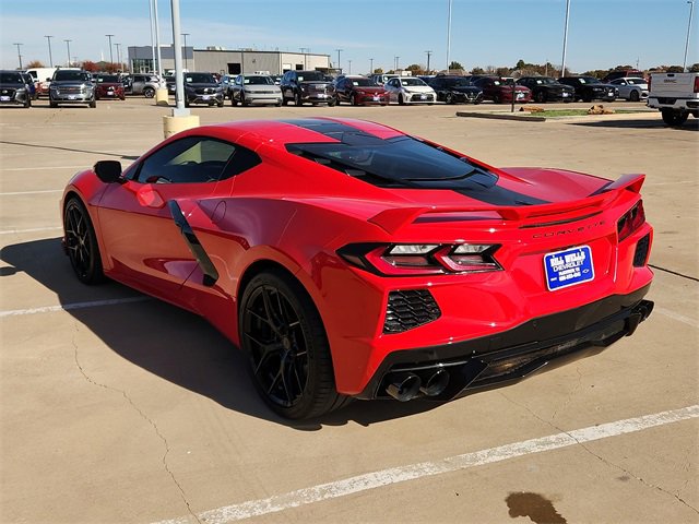 Used 2023 Chevrolet Corvette Stingray image 3