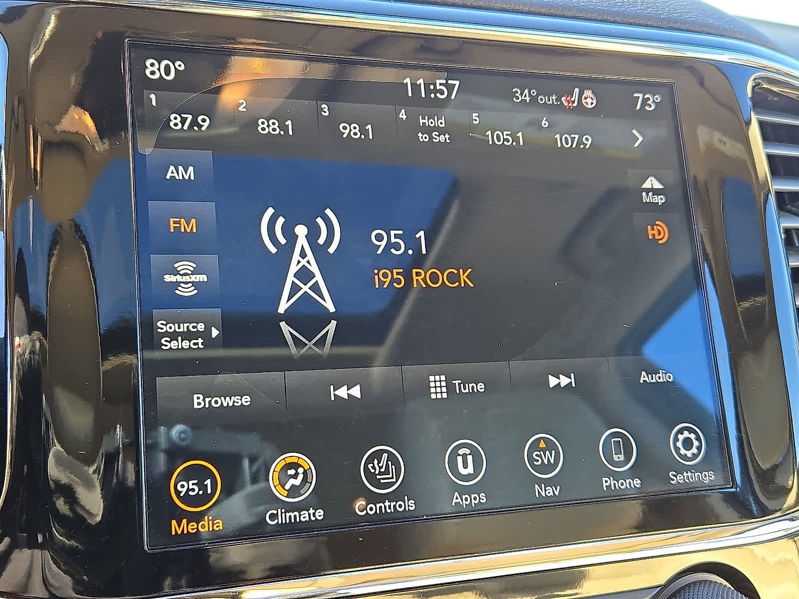 Used 2020 Jeep Grand Cherokee Limited image 19