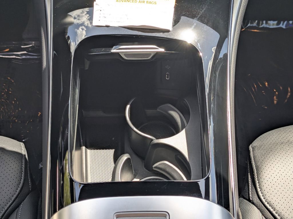 Certified 2025 Mercedes-Benz GLC 350e 4MATIC image 6