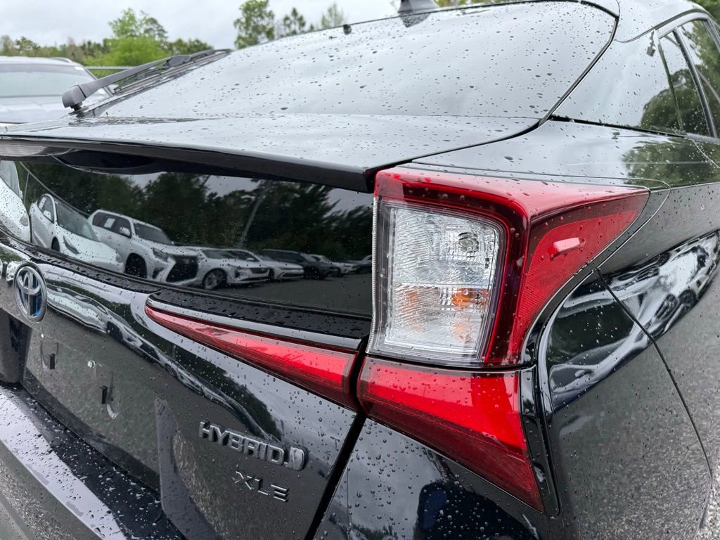Used 2022 Toyota Prius FWD image 9