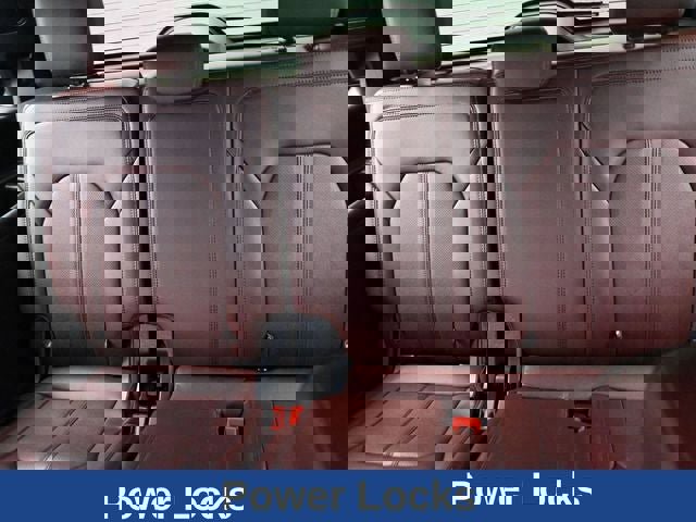 Used 2023 Ford Expedition Limited image 21