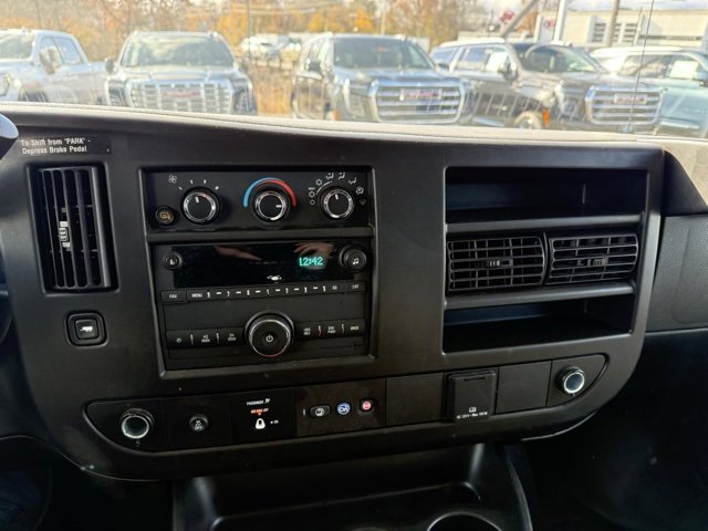 Used 2023 GMC Savana 2500 w/ Driver Convenience Package image 19