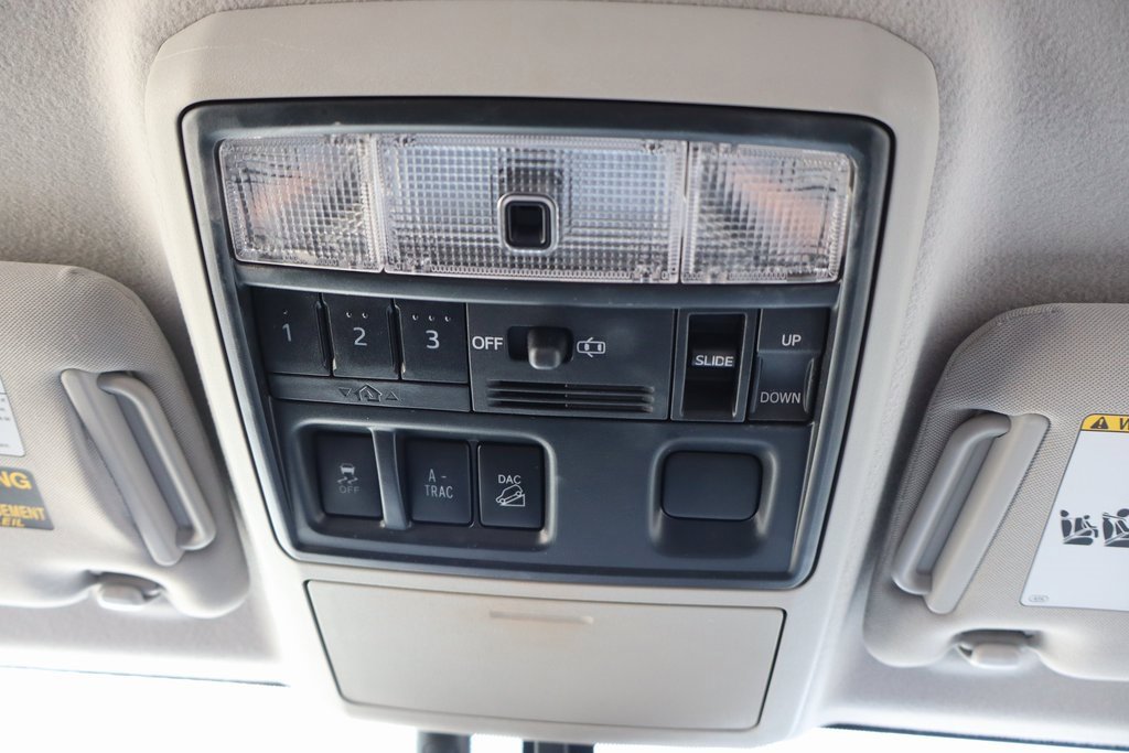 Used 2016 Toyota 4Runner SR5 image 18