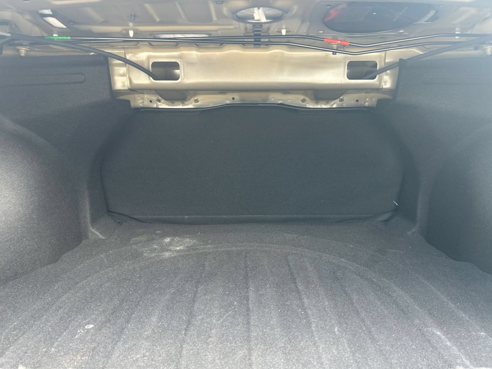 Used 2026 Hyundai Elantra Sport FWD image 25