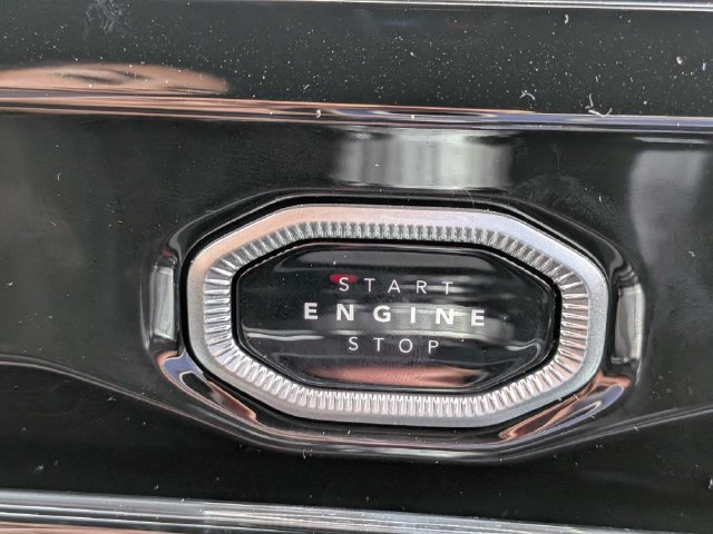 New 2027 Jeep Grand Cherokee L Limited w/ Limited Altitude Package RWD image 39
