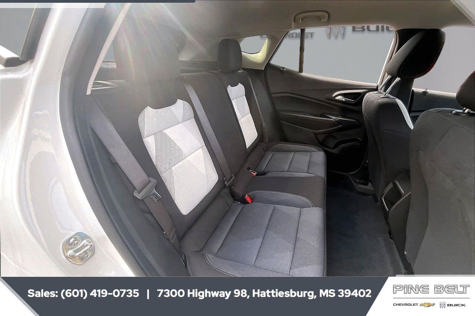 Used 2026 Chevrolet Trax LS FWD image 20