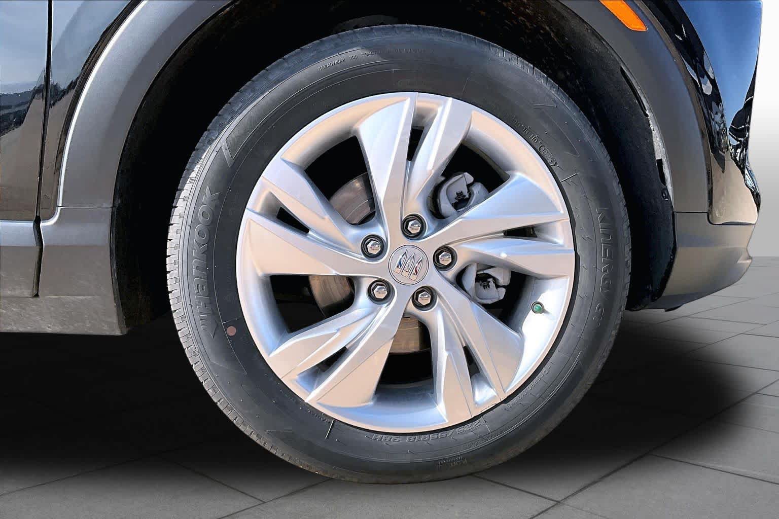 Used 2025 Buick Encore GX Preferred FWD image 10