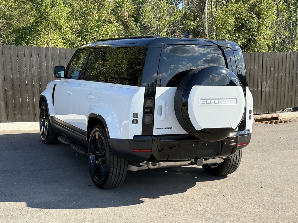 New 2026 Land Rover Defender 110 S image 3