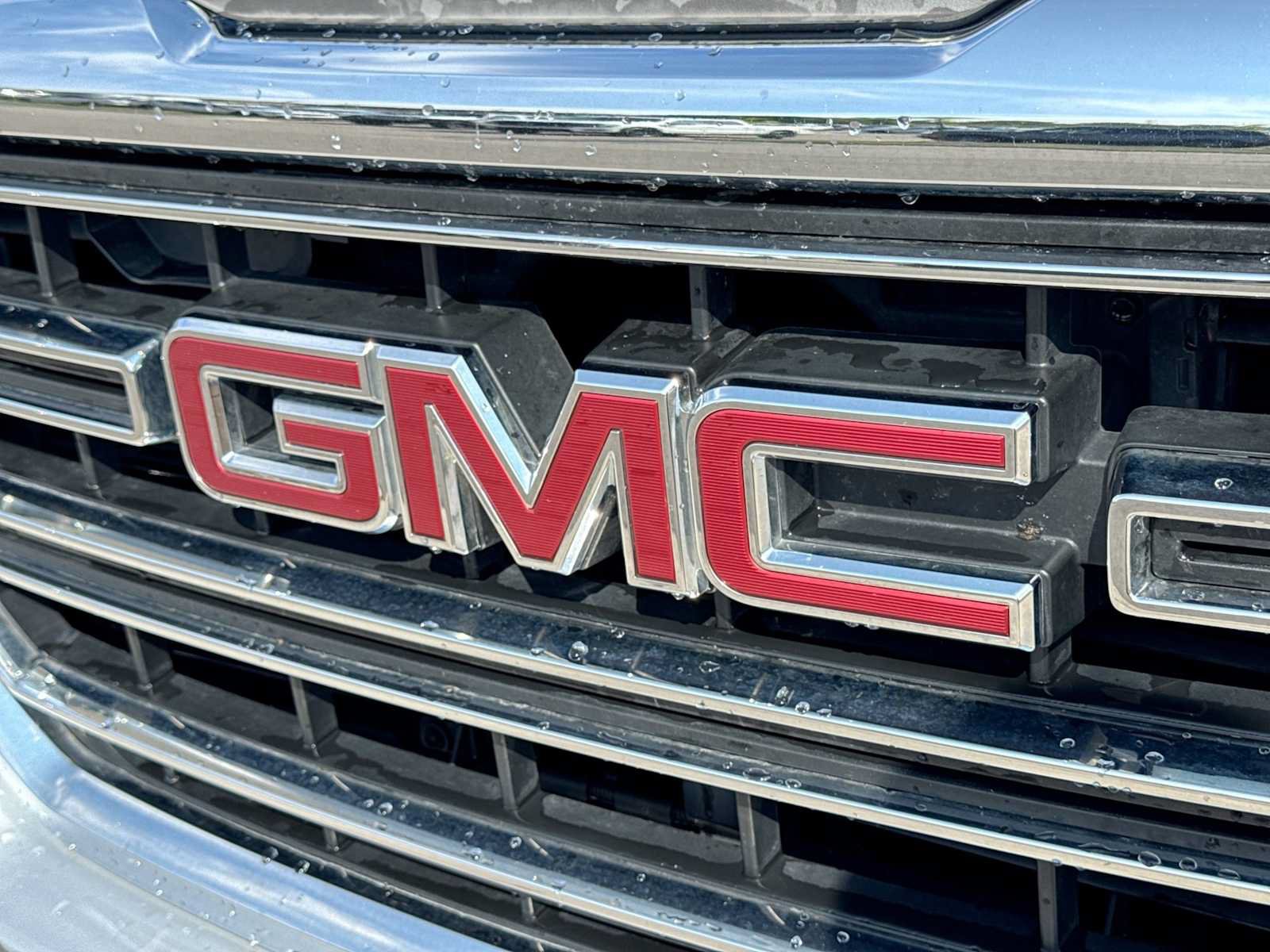 Used 2018 GMC Sierra 1500 SLE w/ SLE Value Package AWD/4WD image 11